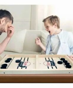 Drewniana gra planszowa „Hokej na lodzie”.